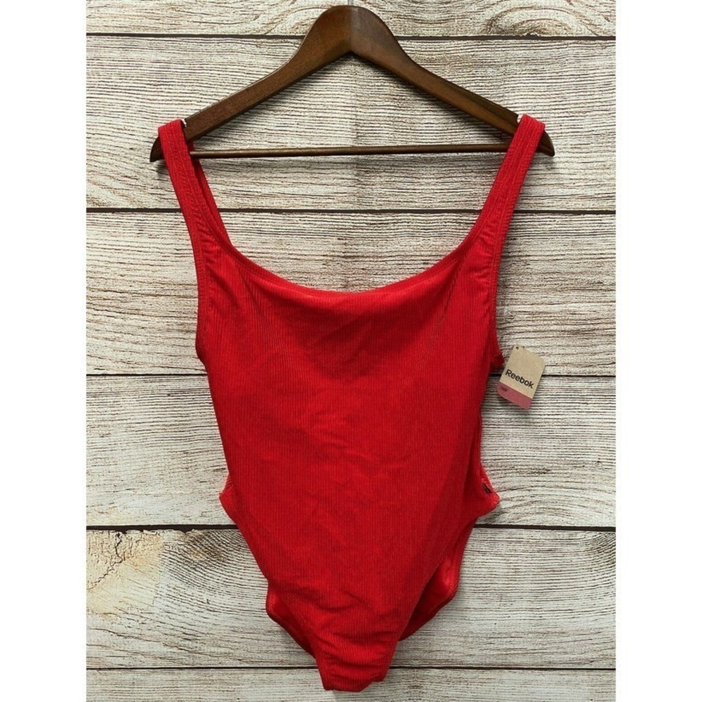 Reebok Swim Womens Size XLarge Red Striped Weave One Piece Swimsuit New‎